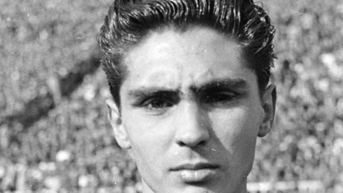 Jaume Peiró,el día de su debut en Les Corts contra el Racing de Santander (2-1) la temporada 1950-51