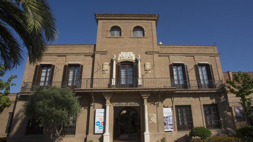 Fachada del Colegio de Médicos de Málaga