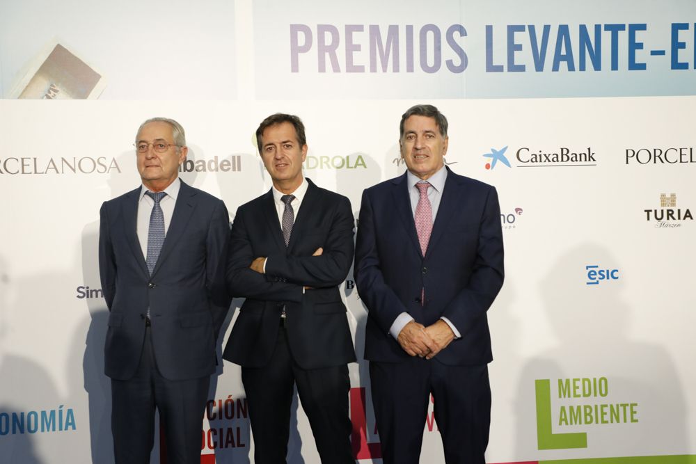 Photocall de los invitados a la gala de los Premios Levante-EMV 2021