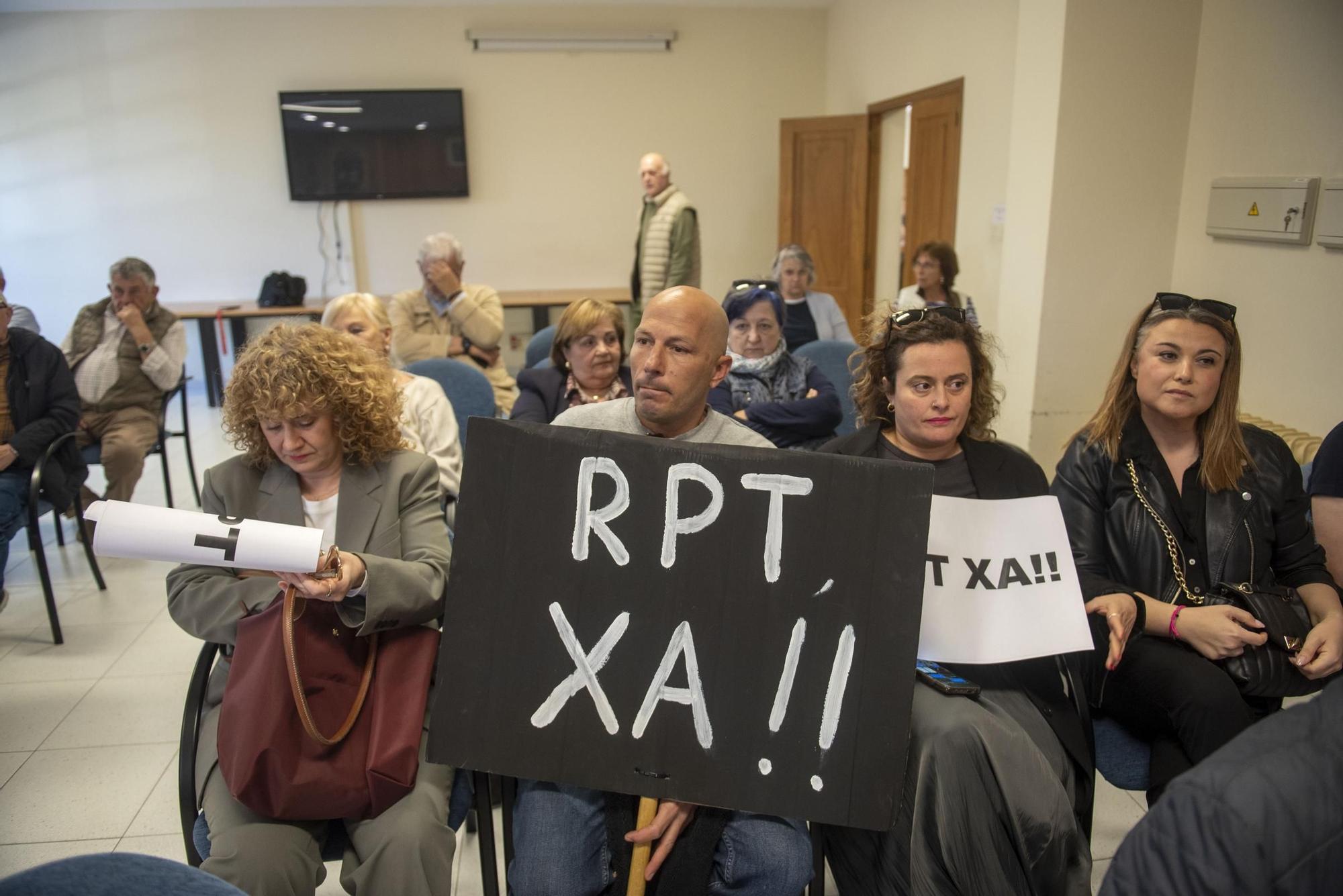 Último pleno de María Pan como alcaldesa de Cambre