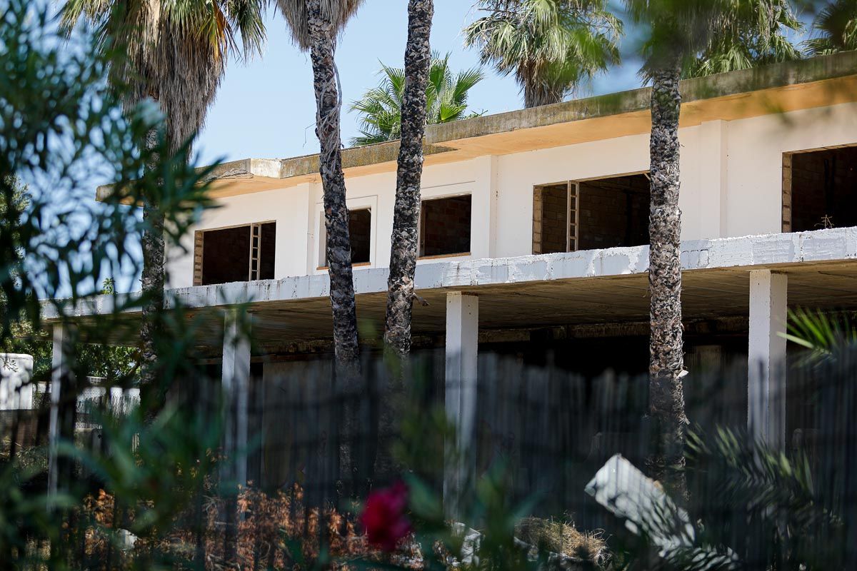 Orden de demolición y sanción de cerca de 83.000 euros para una casa ilegal en Ibiza