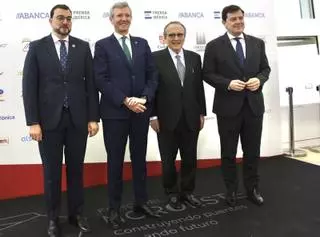 El Noroeste se mira y se gusta en un Foro histórico: la fuerza de tres regiones que se han mirado al espejo a la vez