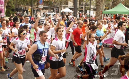 Búscate en la galería de la jornada contra el cáncer en Valencia