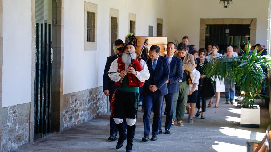 Acto de homenaje a Justo Beramendi en el Museo do Pobo Galego