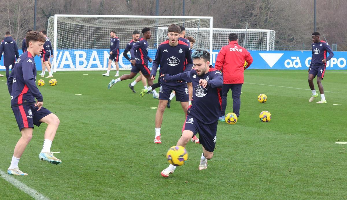 El Dépor prepara el partido contra el Eldense