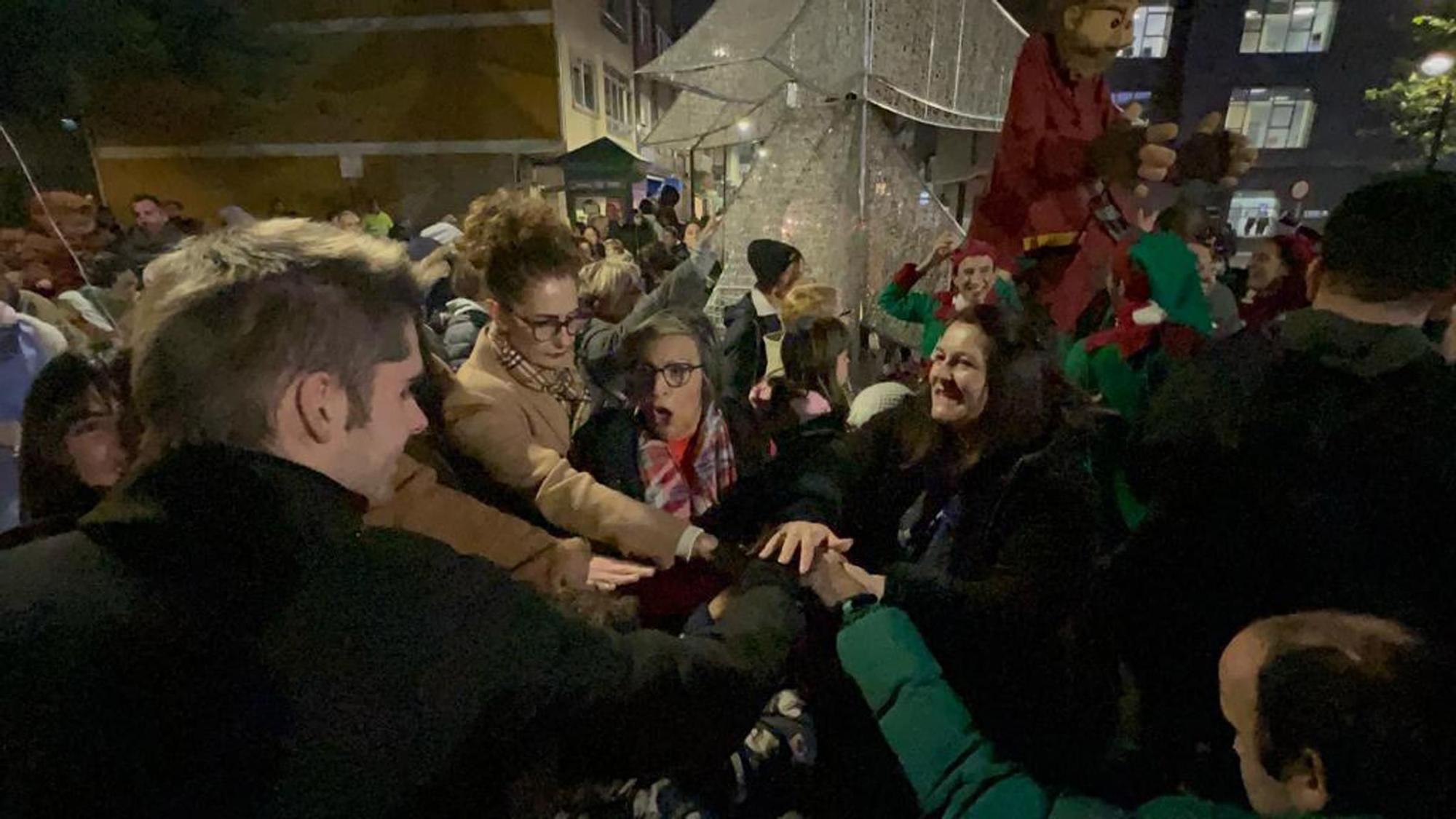 Cangas ya respira Navidad