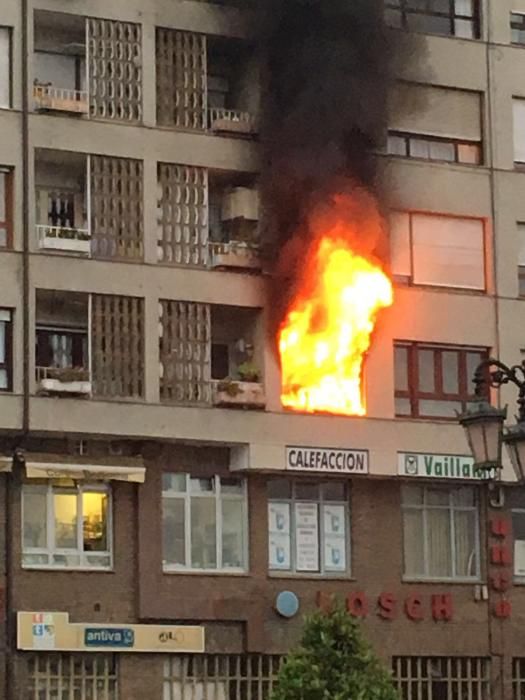 Incendio en un edificio de La Losa en Oviedo