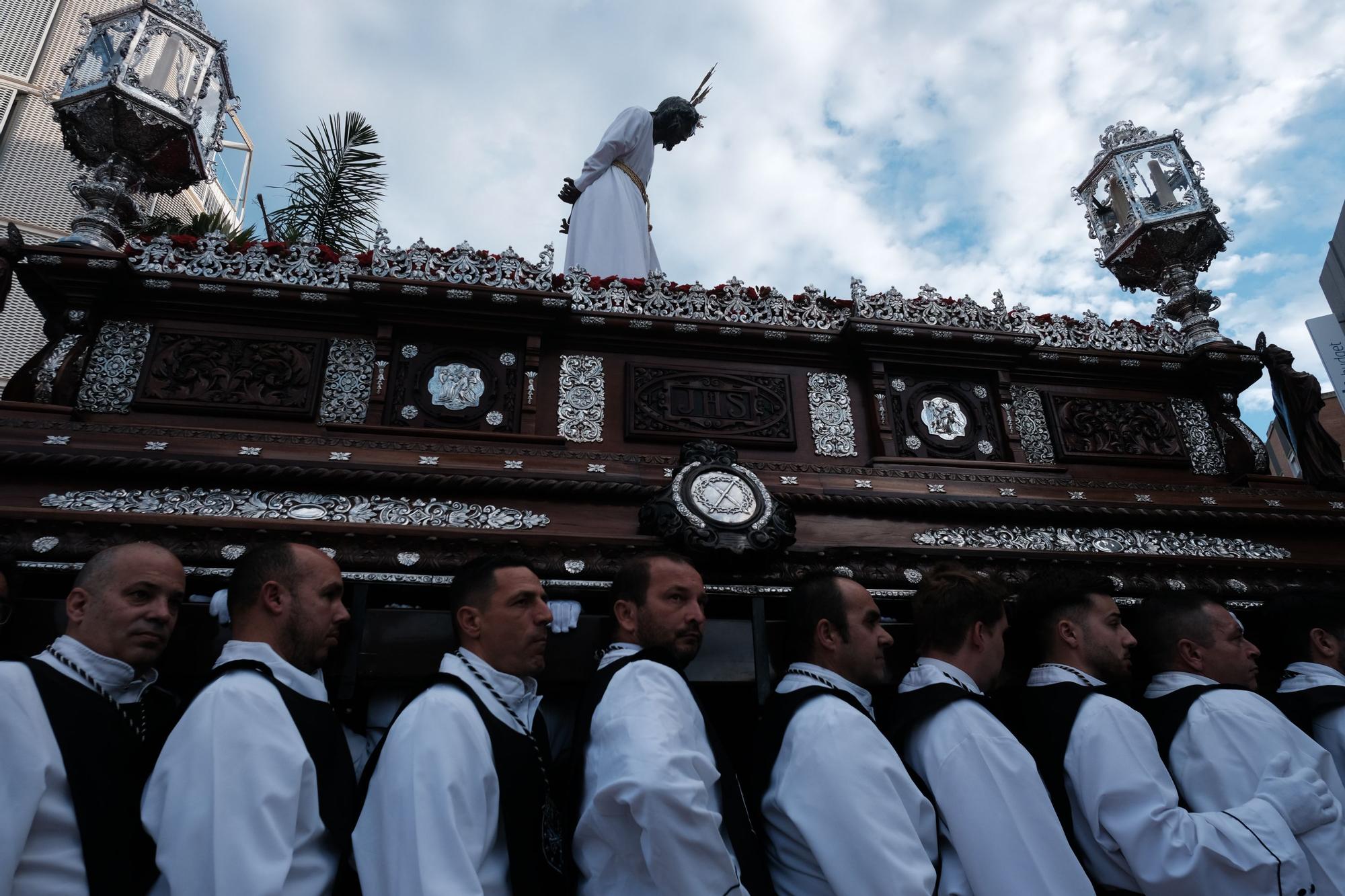 Nuestro Padre Jesús de la Humillación y Perdón y María Santísima de la Estrella e