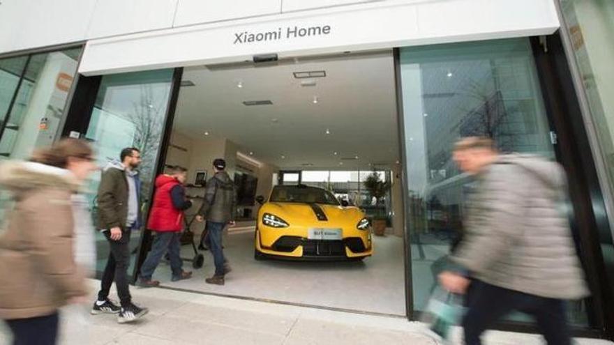 Os smartphones perdem força nas contas da Xiaomi, que mira os carros elétricos como seu novo negócio