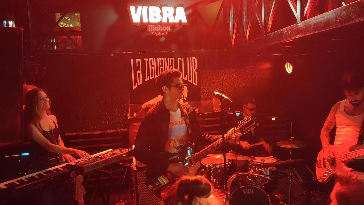 Un momento de la grabación del videoclip de Art Matamoa en La Iguana