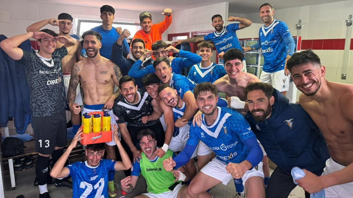 El Badalona celebró el quinto triunfo seguido