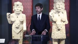 El ministro de Cultura, Ernest Urtasun, inaugura la exposición La mitad del mundo. La mujer en el México indígena sobre las mujeres en las culturas indígenas mexicanas, en el Museo Arqueológico Nacional de Madrid