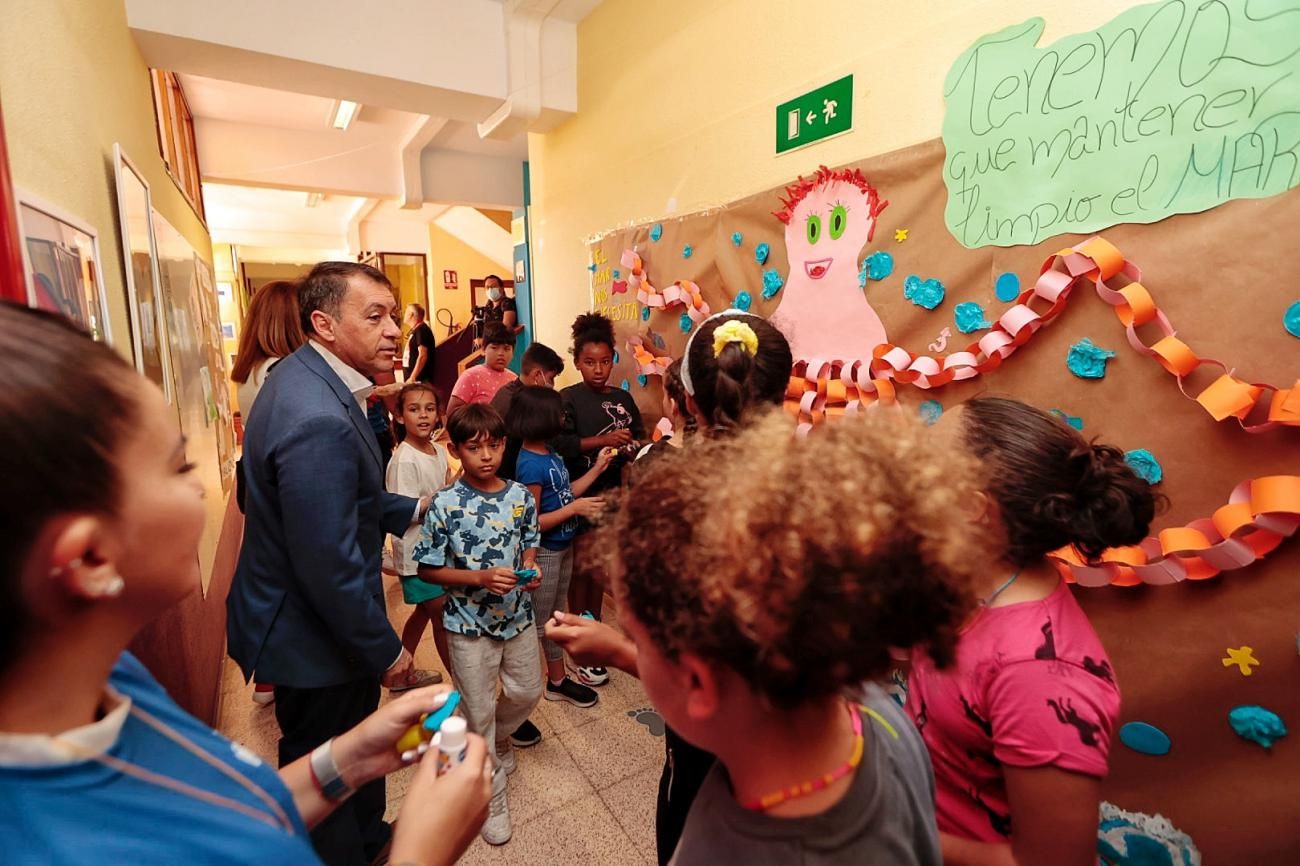 Visita al campamento de verano de Ofra