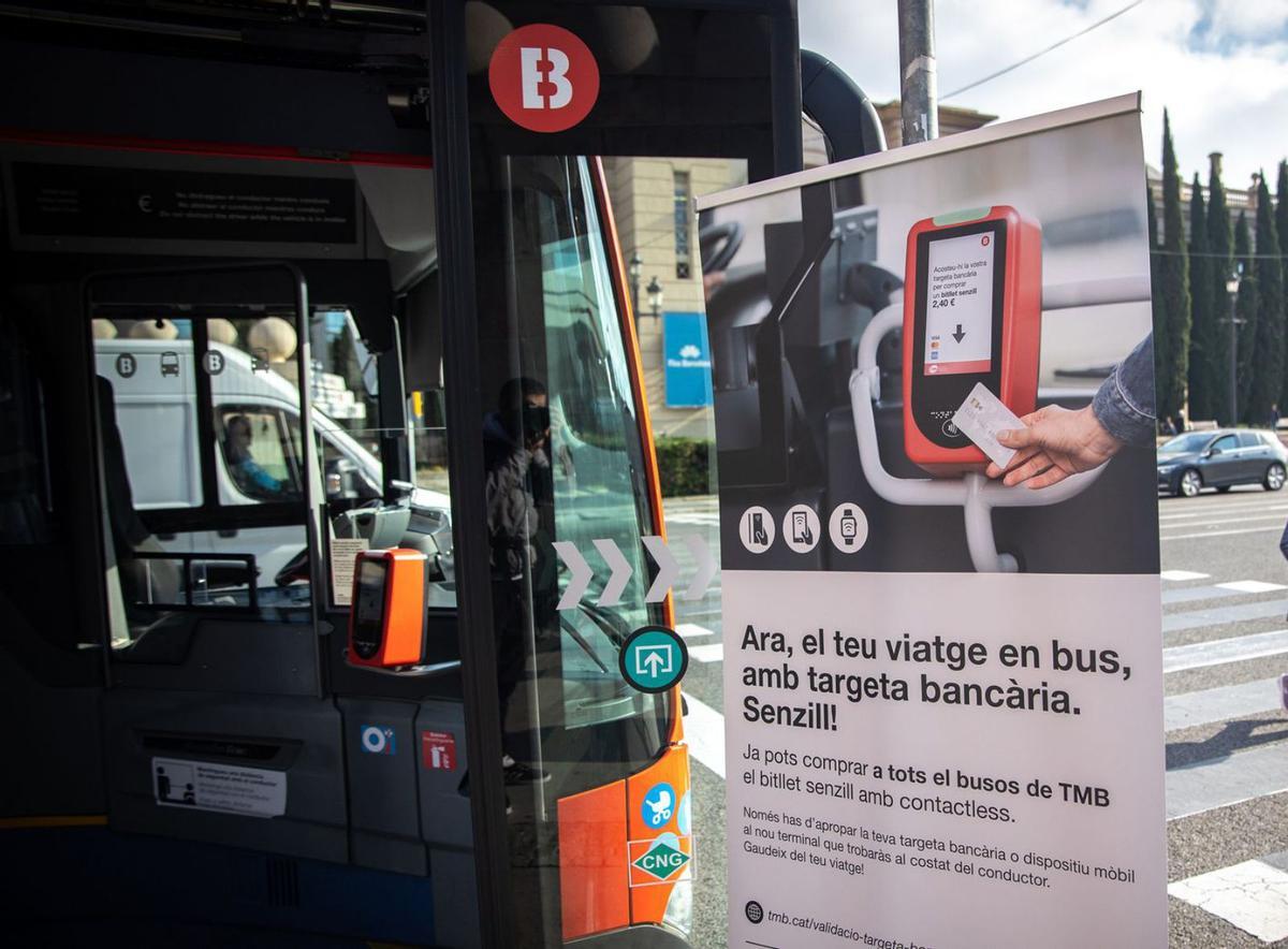 El veto a l’efectiu al bus deixa sense assegurança els passatgers