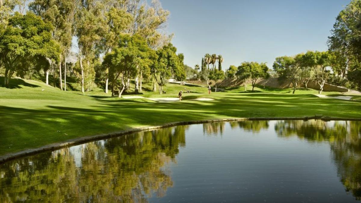 Uno de los campos de golf ubicados en Marbella. | L.O.