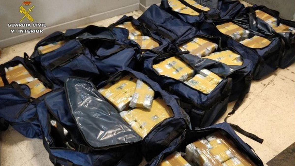 Cae grupo de estibadores por ayudar a narcos a introducir droga por Algeciras