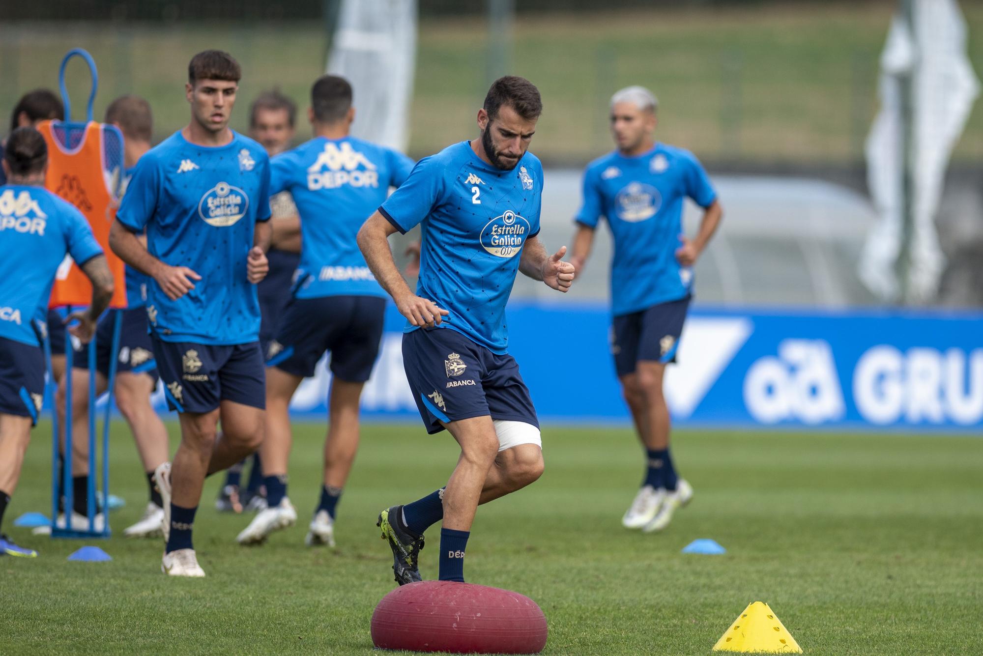 Kuki Zalazar ya se entrena con sus nuevos compañeros del Deportivo