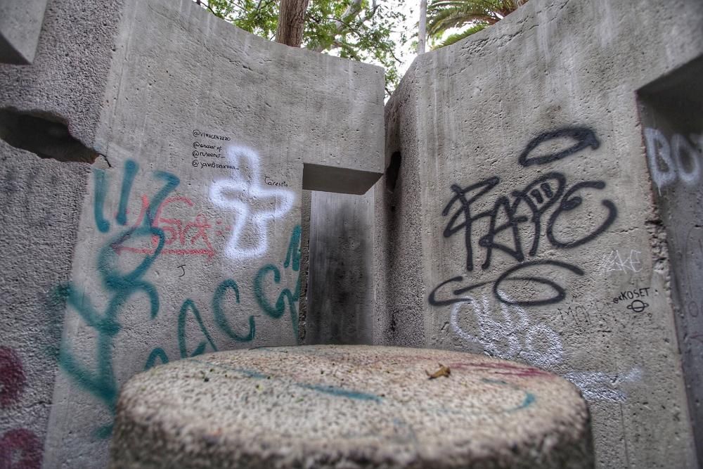 Actos vandálicos en esculturas en Tenerife