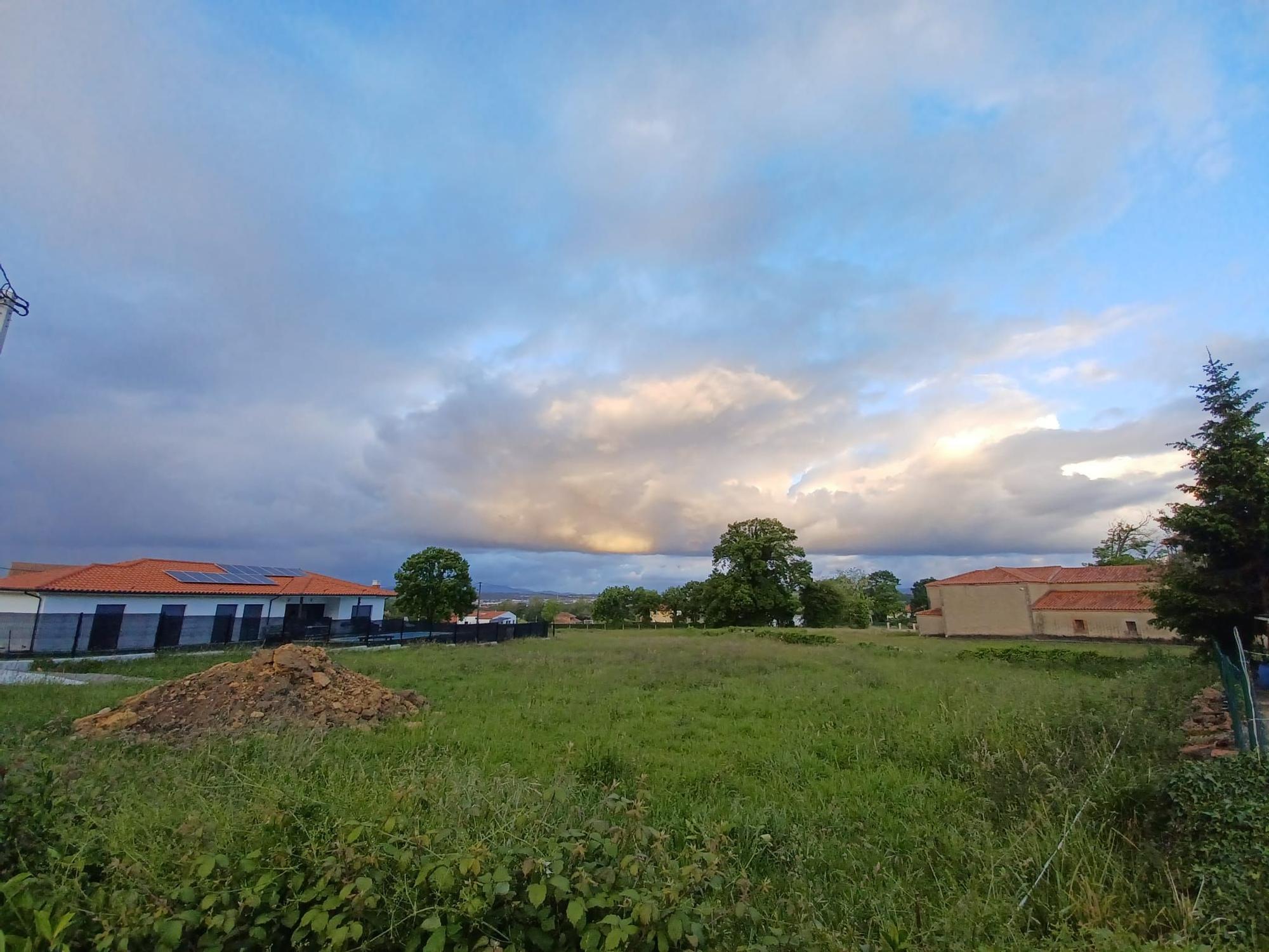 Ables está de moda: la parroquia de Llanera crece con una nueva urbanización y la rehabilitación de casas