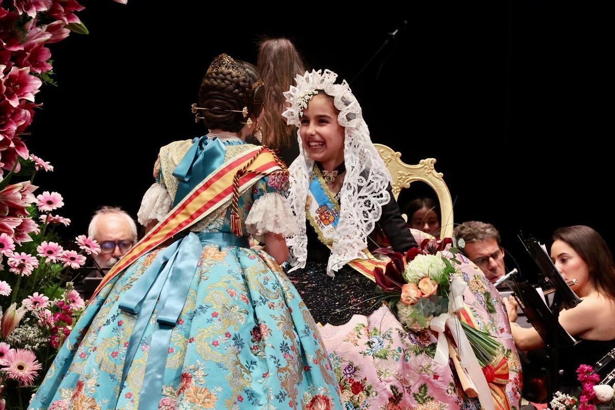 Marta Mercader vuelve a Alicante para la imposición de la banda a la Bellea del Foc 2026