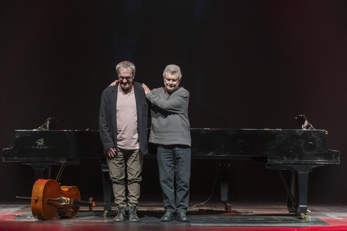 Carles Cases i Manel Camp van entusiasmar un públic àvid de deixar-se endur per la seva música