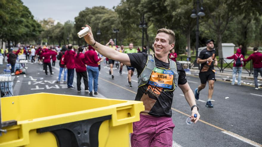 El Medio y el Maratón Valencia junto a Ecoembes recuperaron más de   23 toneladas de residuos en 2025