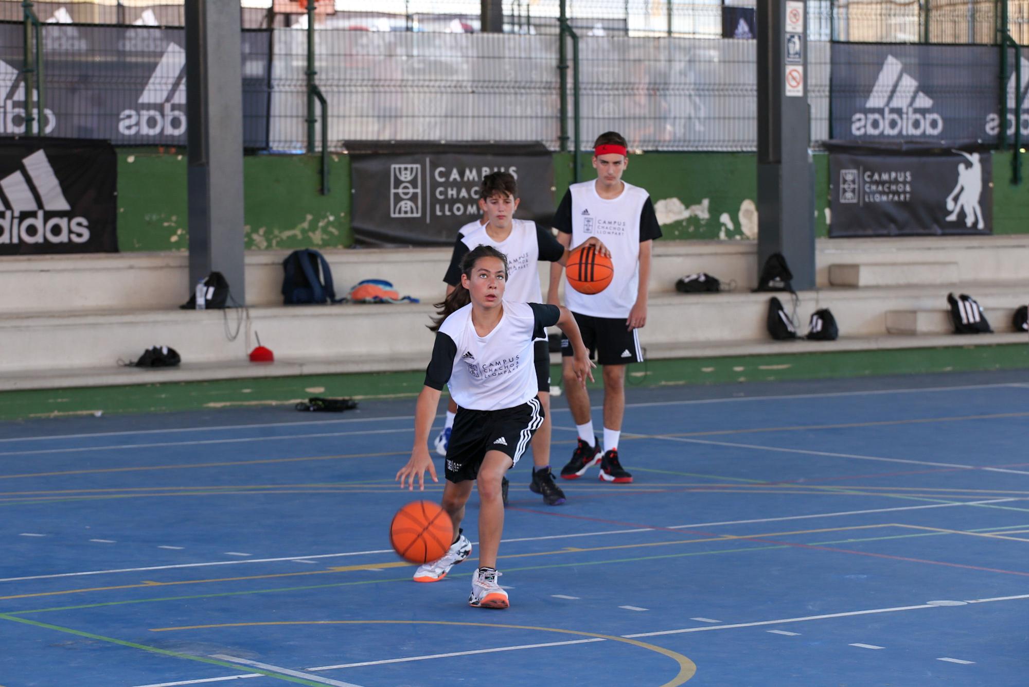 Campus de baloncesto con Chacho y Lompart