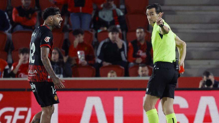 Una doble decisión que destrozó el Mallorca-Athletic Club
