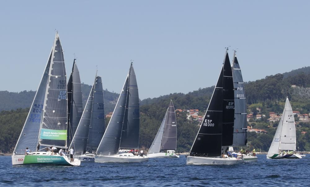 El barco de Julio Rodríguez entra en la lucha por el título en  ORC1 - Dominio de "Bosch Service" en ORC2.