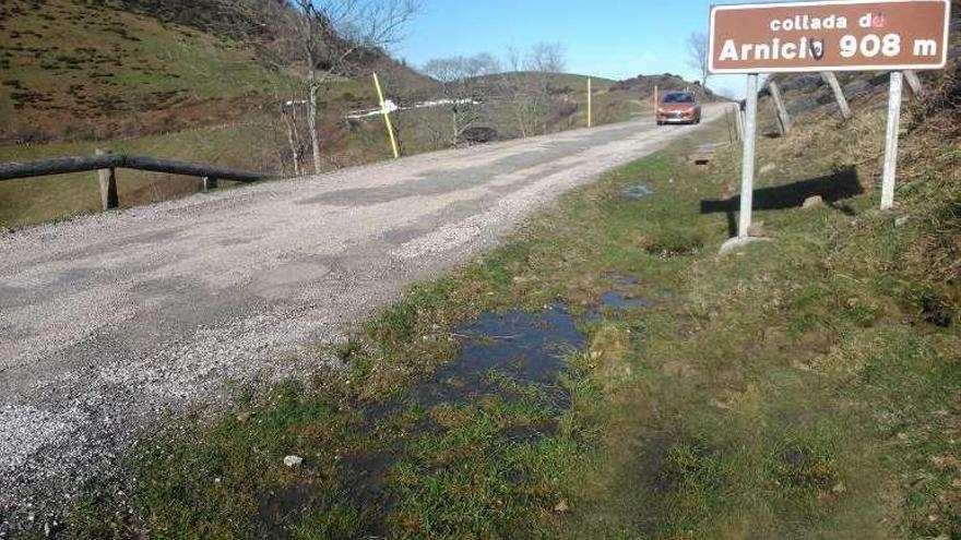 Cima de la collada de Arnicio.