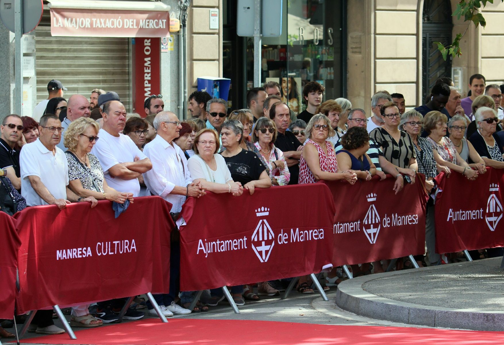 Així ha estat l'acte institucional per la Diada a Manresa