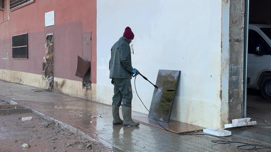 Los polígonos de Paiporta siguen todavía embarrados dos meses después