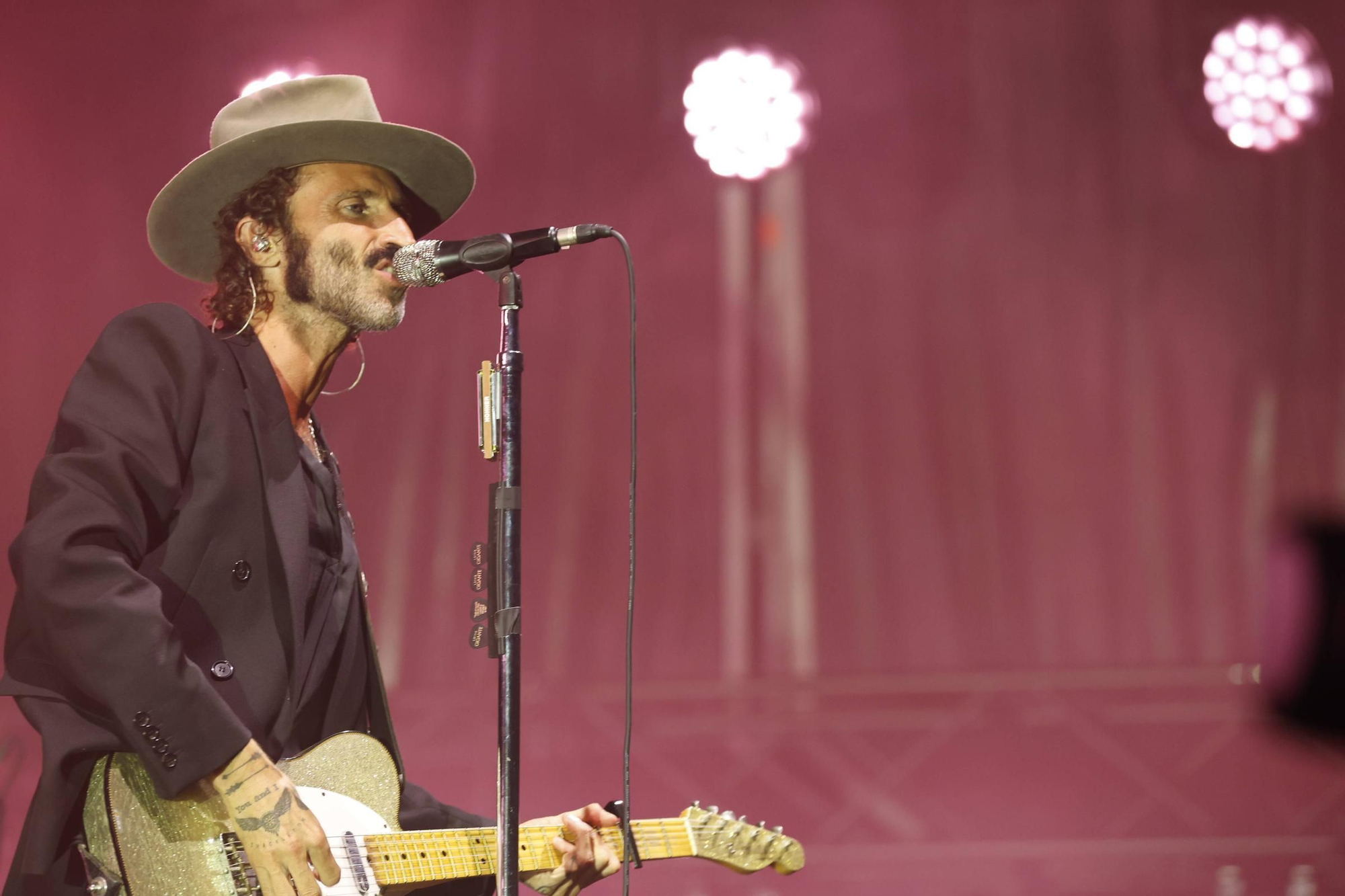 El concierto de Leiva en el Gijón Life, en imágenes