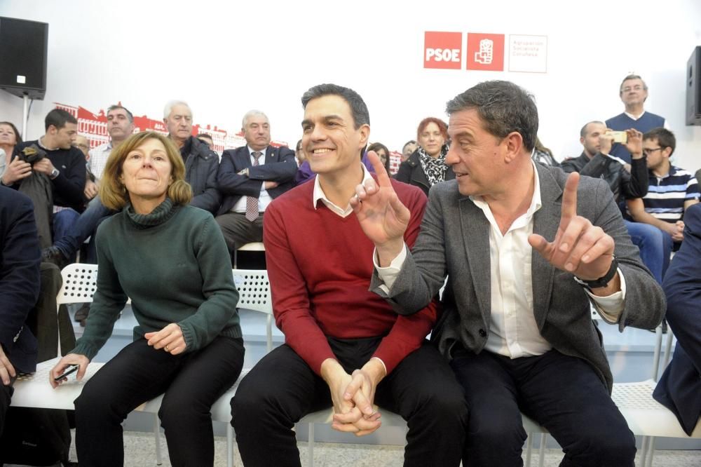 Encuentro de Pedro Sánchez con militantes socialis