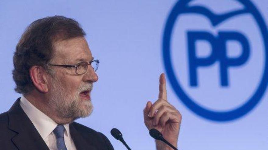 Mariano Rajoy, ahir, a la reunió de la junta directiva del PP català