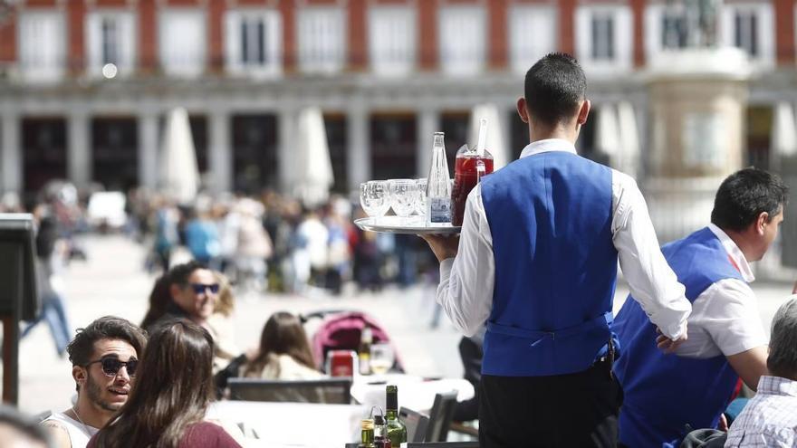 Ni aceite, ni calefacción: 2,5 millones de personas con empleo remunerado en España son pobres