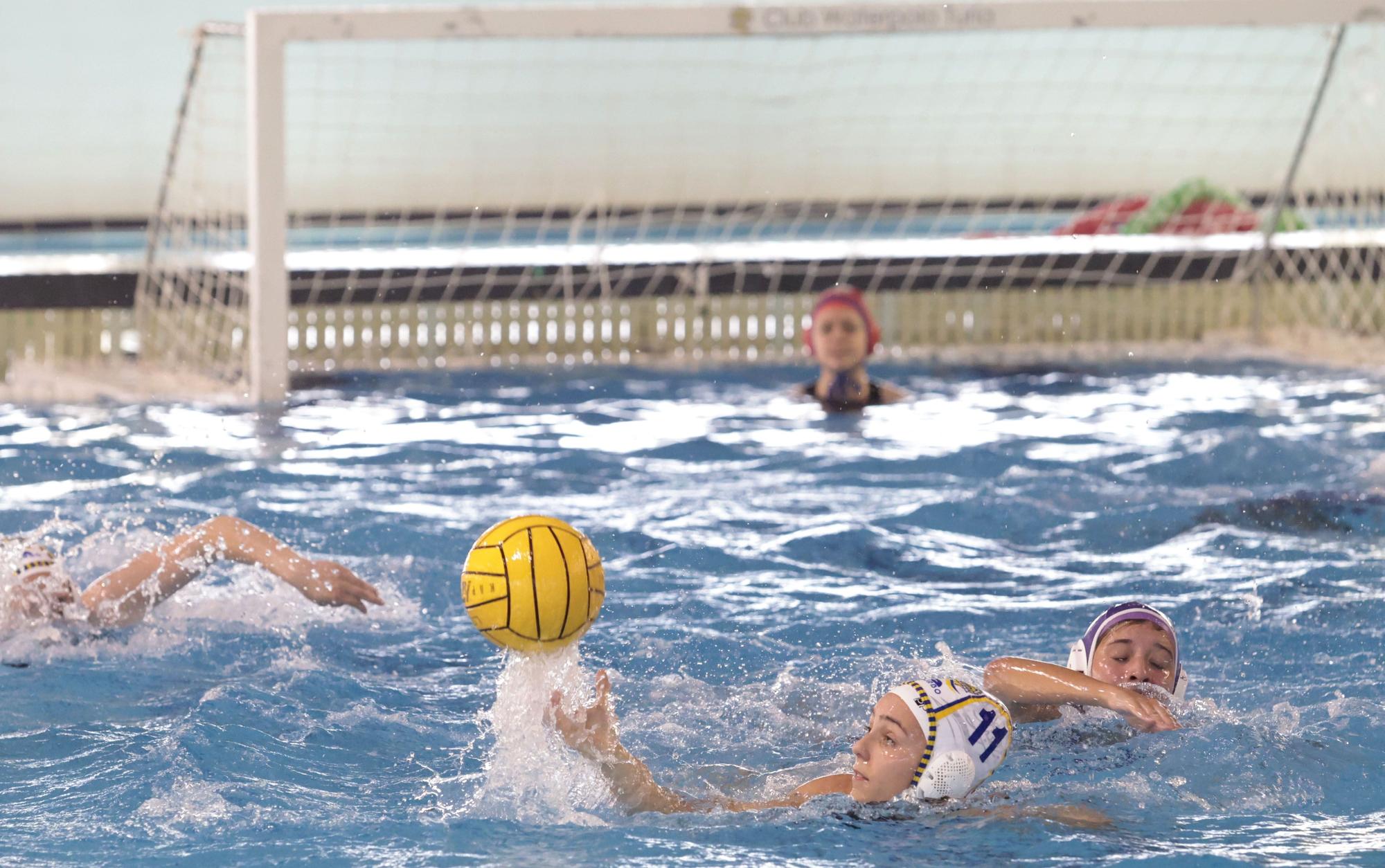 Partido de fase de ascenso del Waterpolo Turia Femenino contra CN Las Palmas