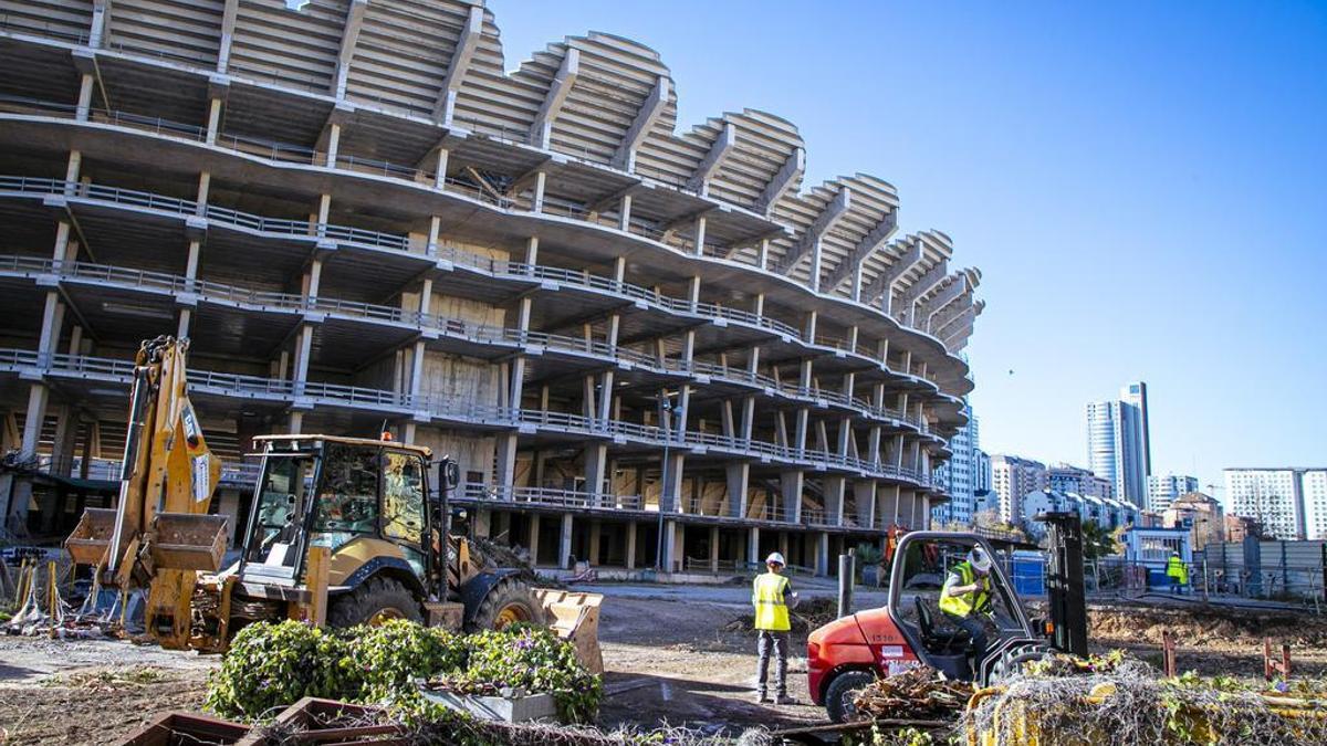 Las obras se han reanudado en el Nou Mestalla 16 años después