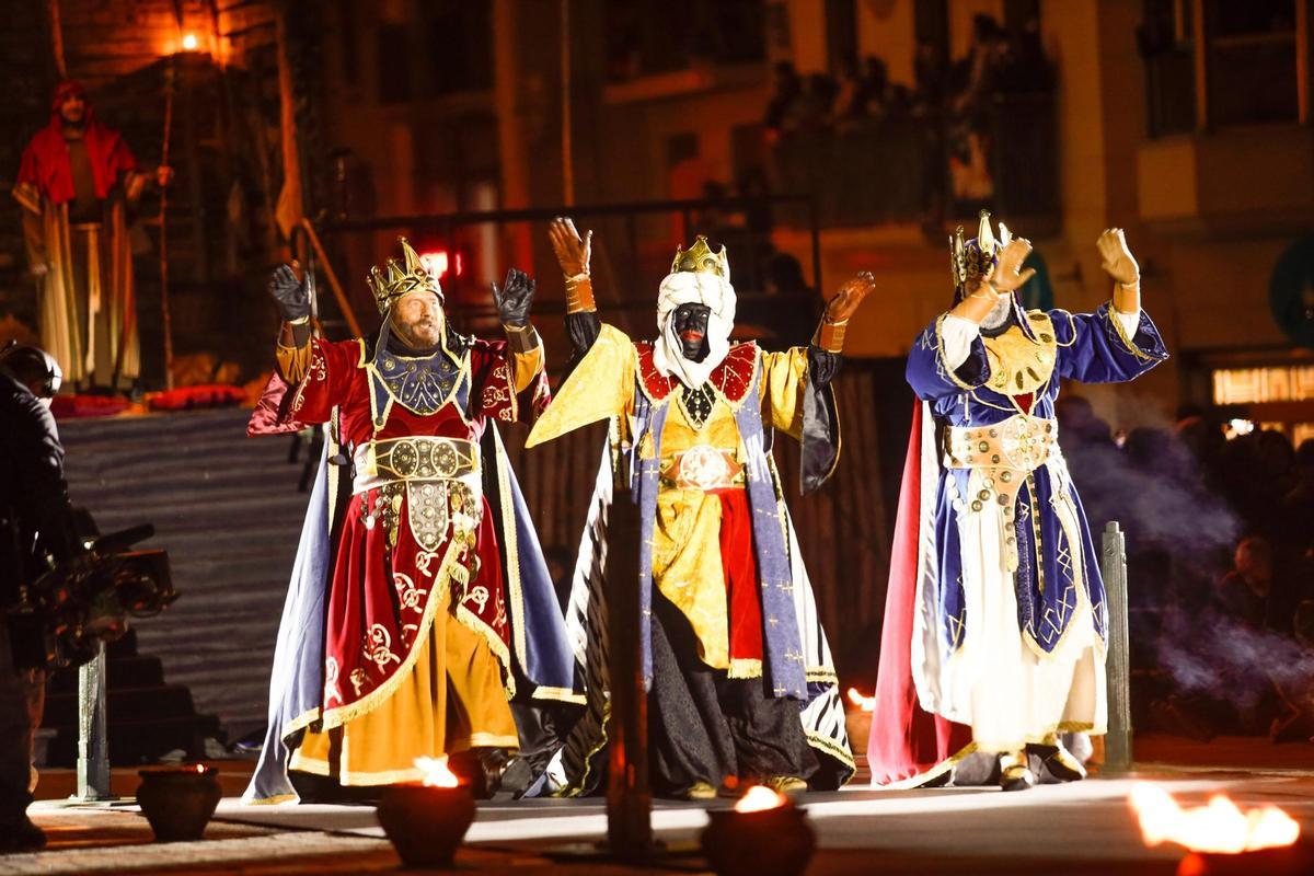 La Cabalgata de Reyes Magos de Alcoy está considerada la más antigua de España, con 141 años de historia.