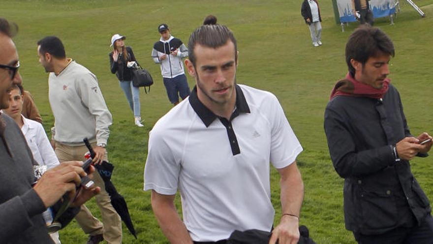 Bale, lesionado por un atracón de golf