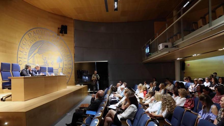 Celebran unas jornadas sobre el derecho de familia