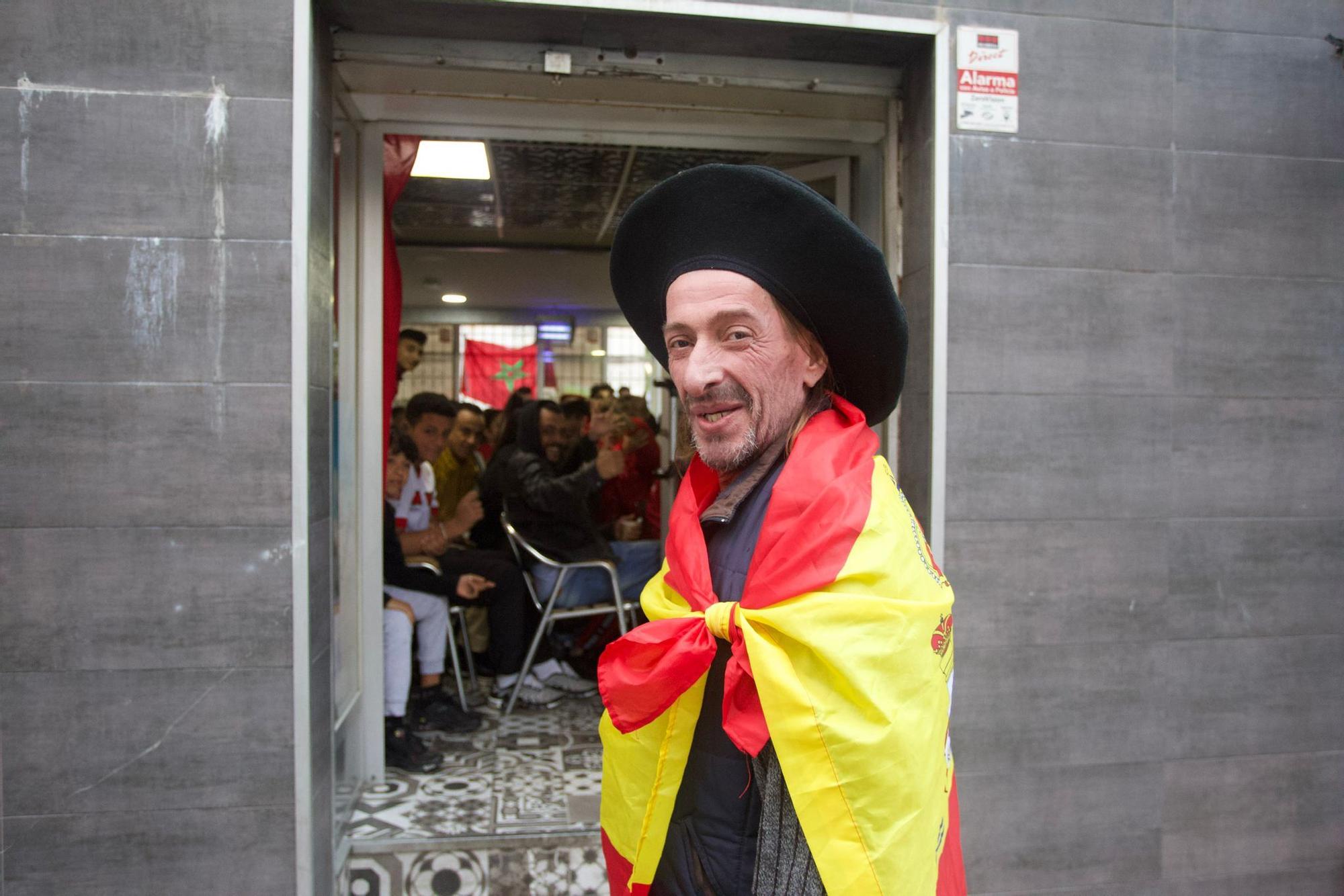 Alegría y celebración en las calles de Alicante tras el España - Marruecos