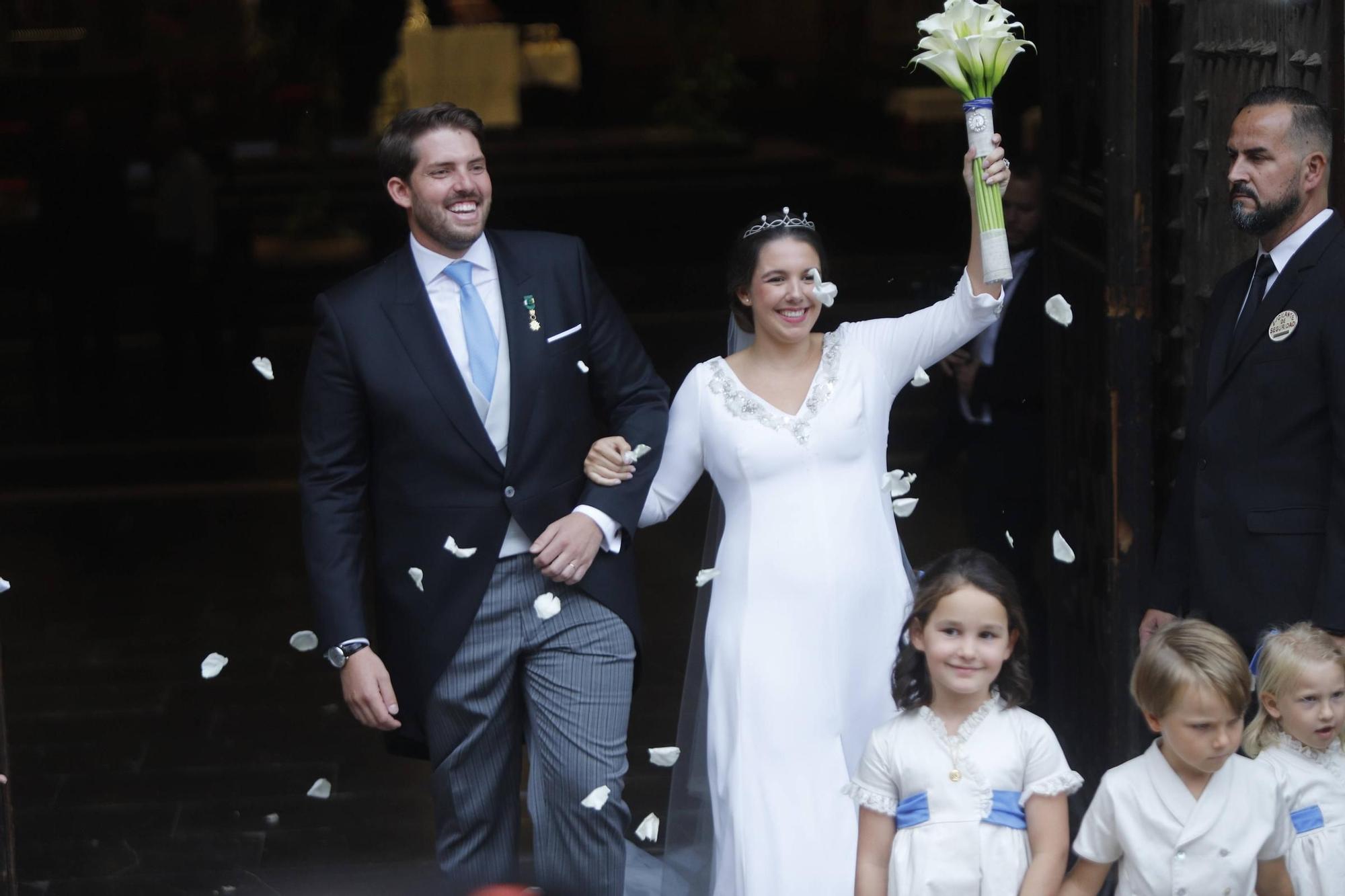 El príncipe Louis Nicolas Crépy de Orleans y Carolina Torio se casan en València