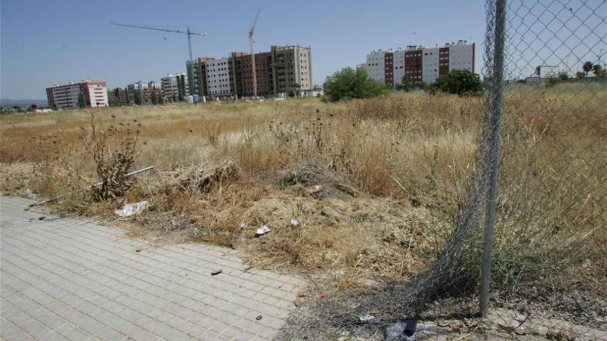 Urbanismo adjudica al grupo Quirón la parcela para construir un hospital