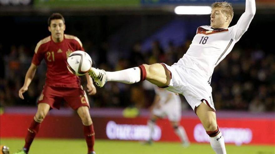 Kroos derriba a España en el minuto 89 (0-1)