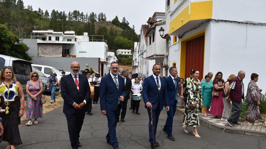 Fontanales reúne tradición y productos locales en su día grande