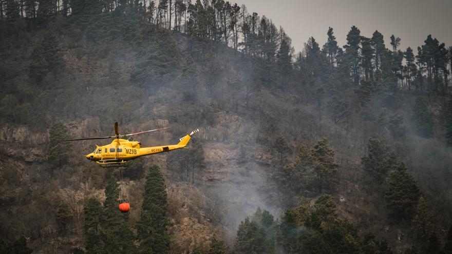 The Tenerife fire is still active