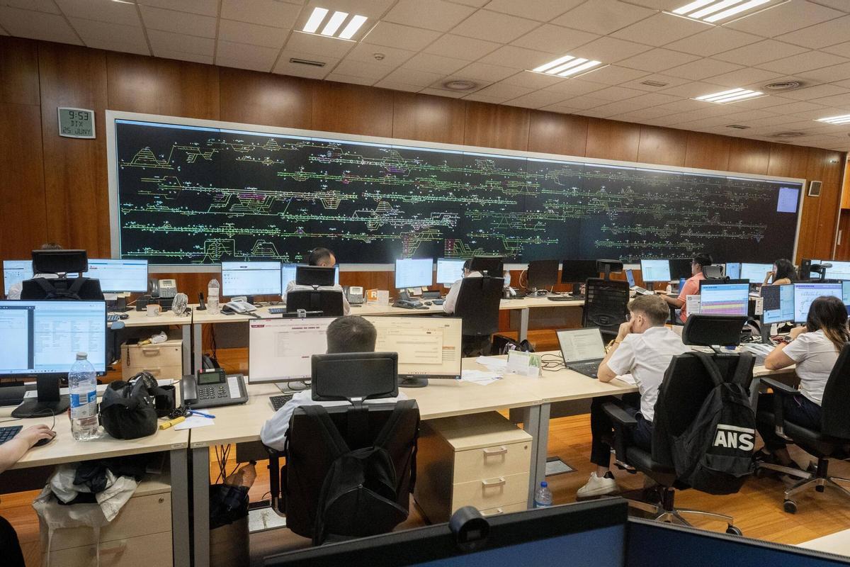 Centro de Control de Rodalies, en la estación de Rodalies del Clot.
