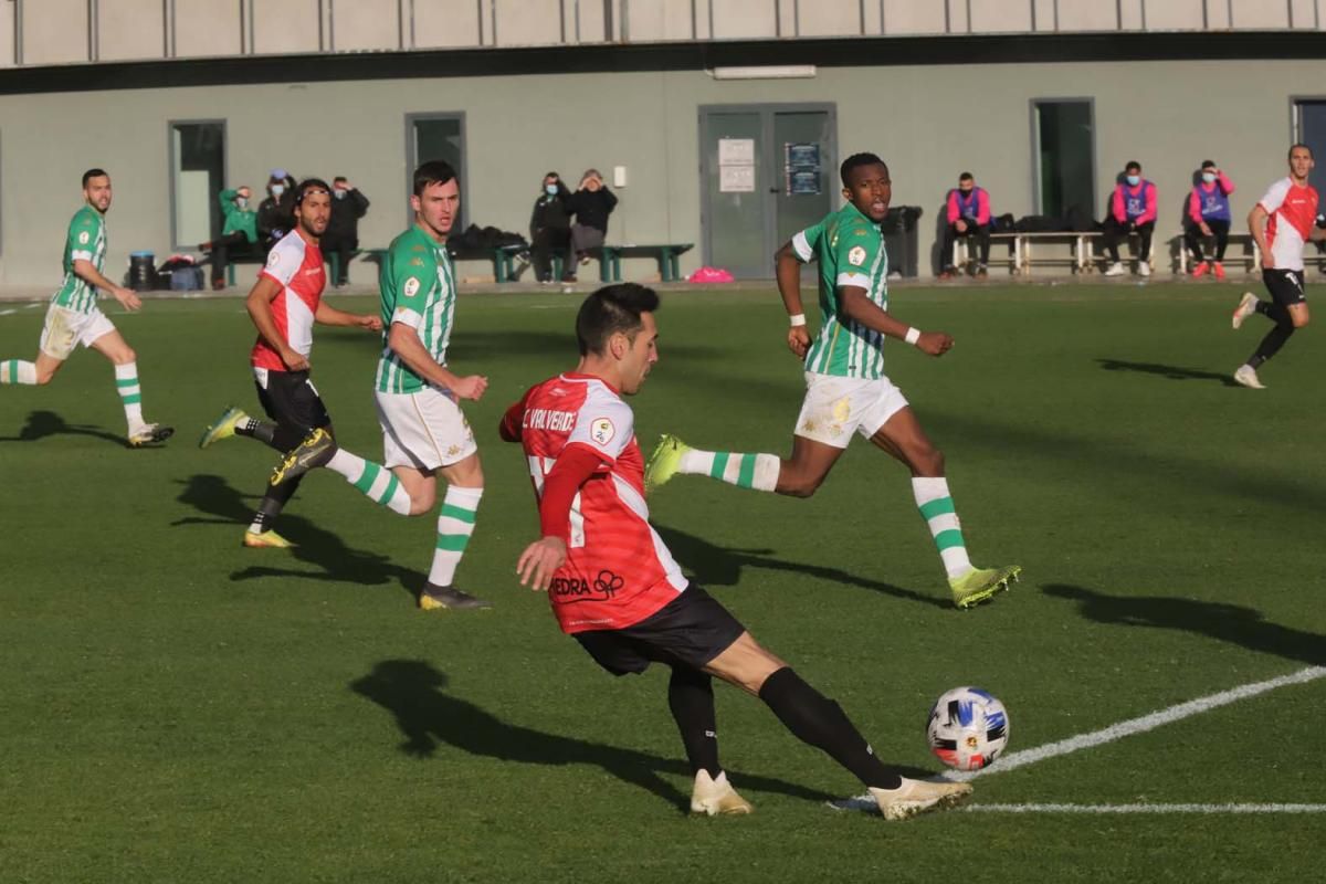 Las imágenes del Betis Deportivo-Córdoba CF