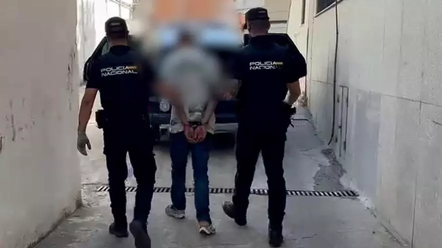La Policía detiene a un hombre por siete robos con violencia en los distritos de Carabanchel y Latina
